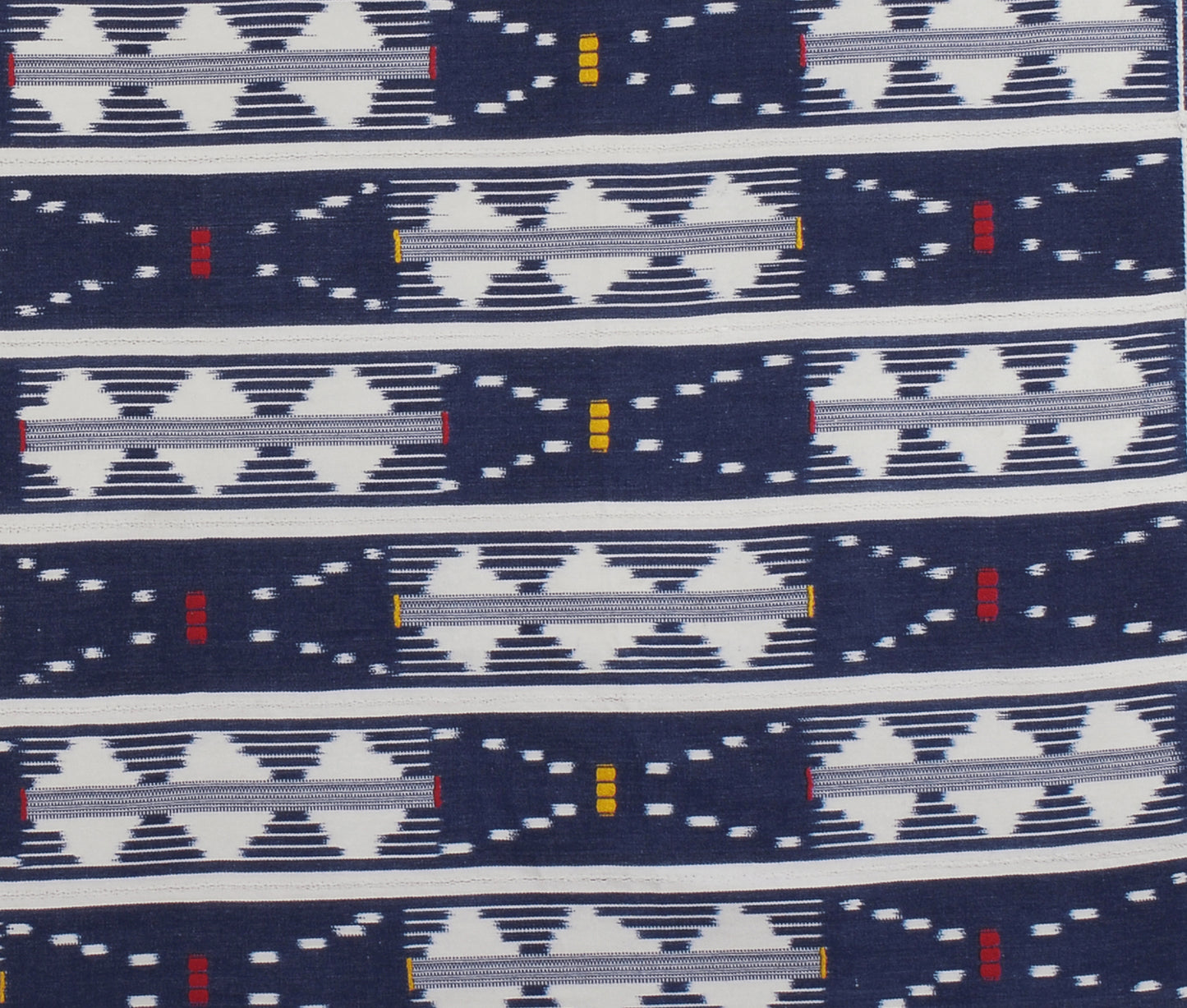 Vintage Handwoven Baule Cloth – 61″ × 44″, Côte d’Ivoire Heritage Piece