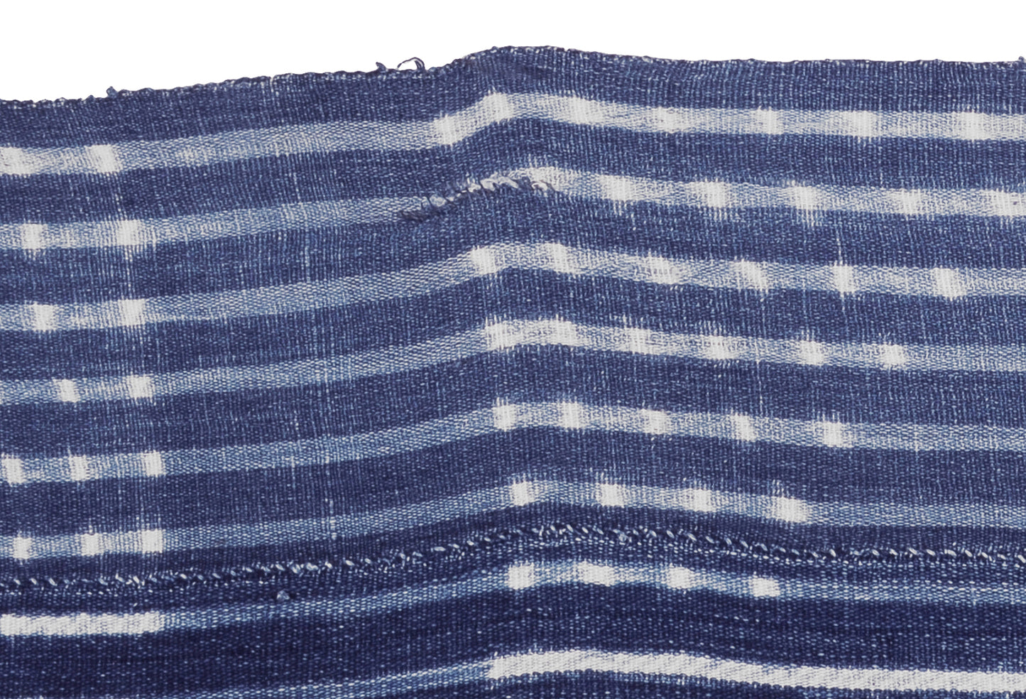 Authentic Handwoven Indigo Cloth From Burkina Faso - Mossi Tribe Craftsmanship - zoomed-in detail