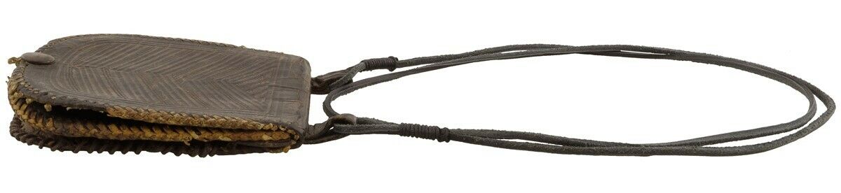 Tuareg Leather Purse Wallet African Sahara Niger Nigeria Mali Handmade Art - zoomed-in detail