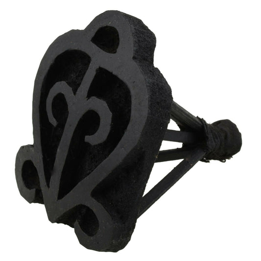 ODO NNYEW FIE KWAN – Love Symbol Adinkra Stamping Block (Ghana)