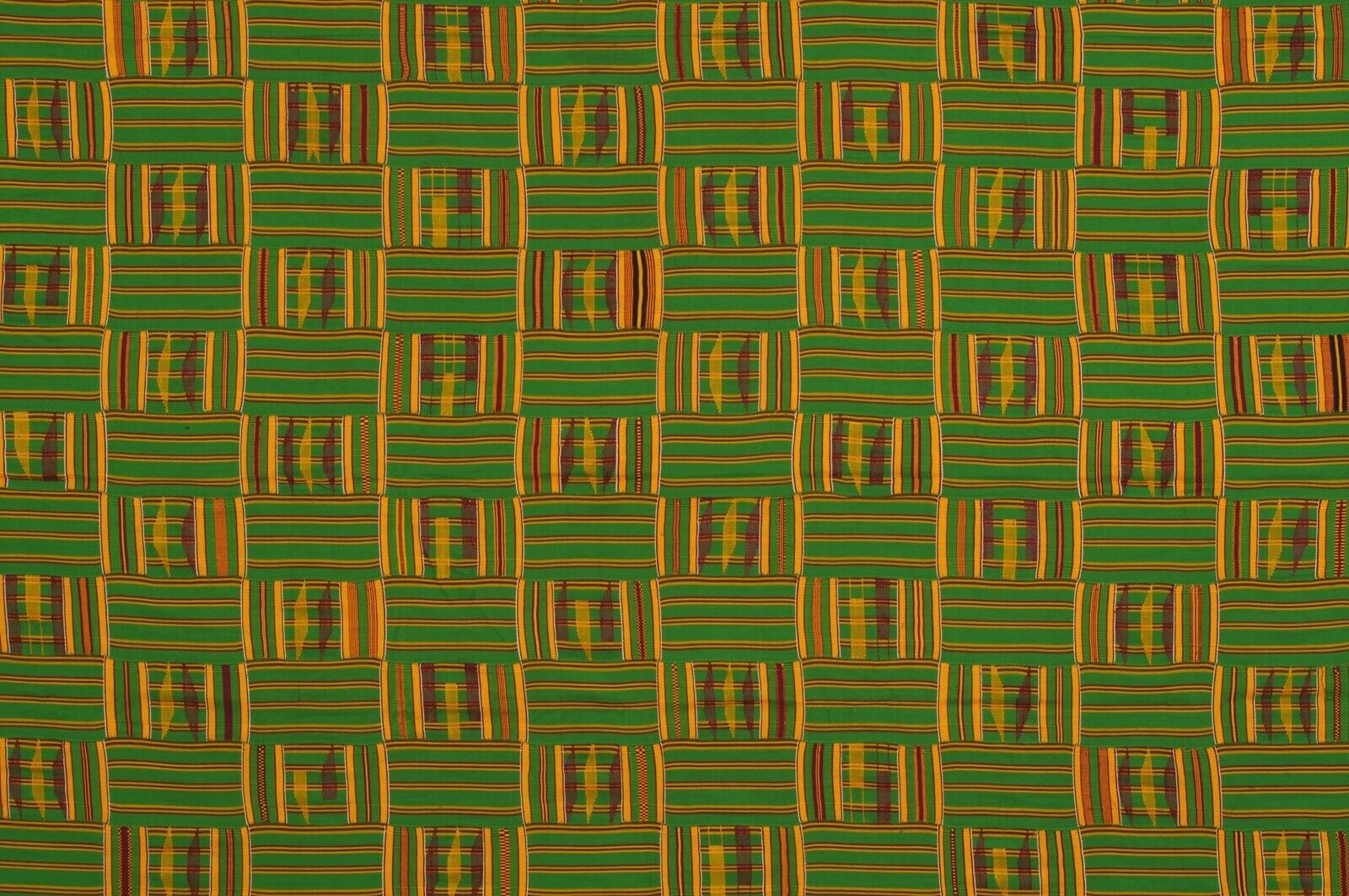 Handwoven Ashanti Kente MAN‑Size Vintage 1960s – Ghana Ceremonial Cloth