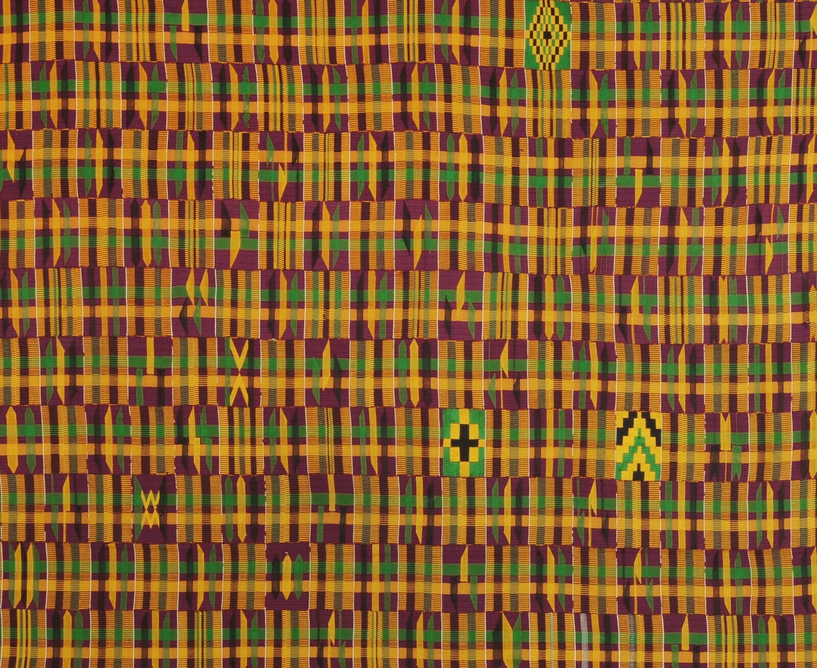Handwoven Ashanti Kente Woman Cloth – Vintage Ghanaic Art (75″ × 46″)