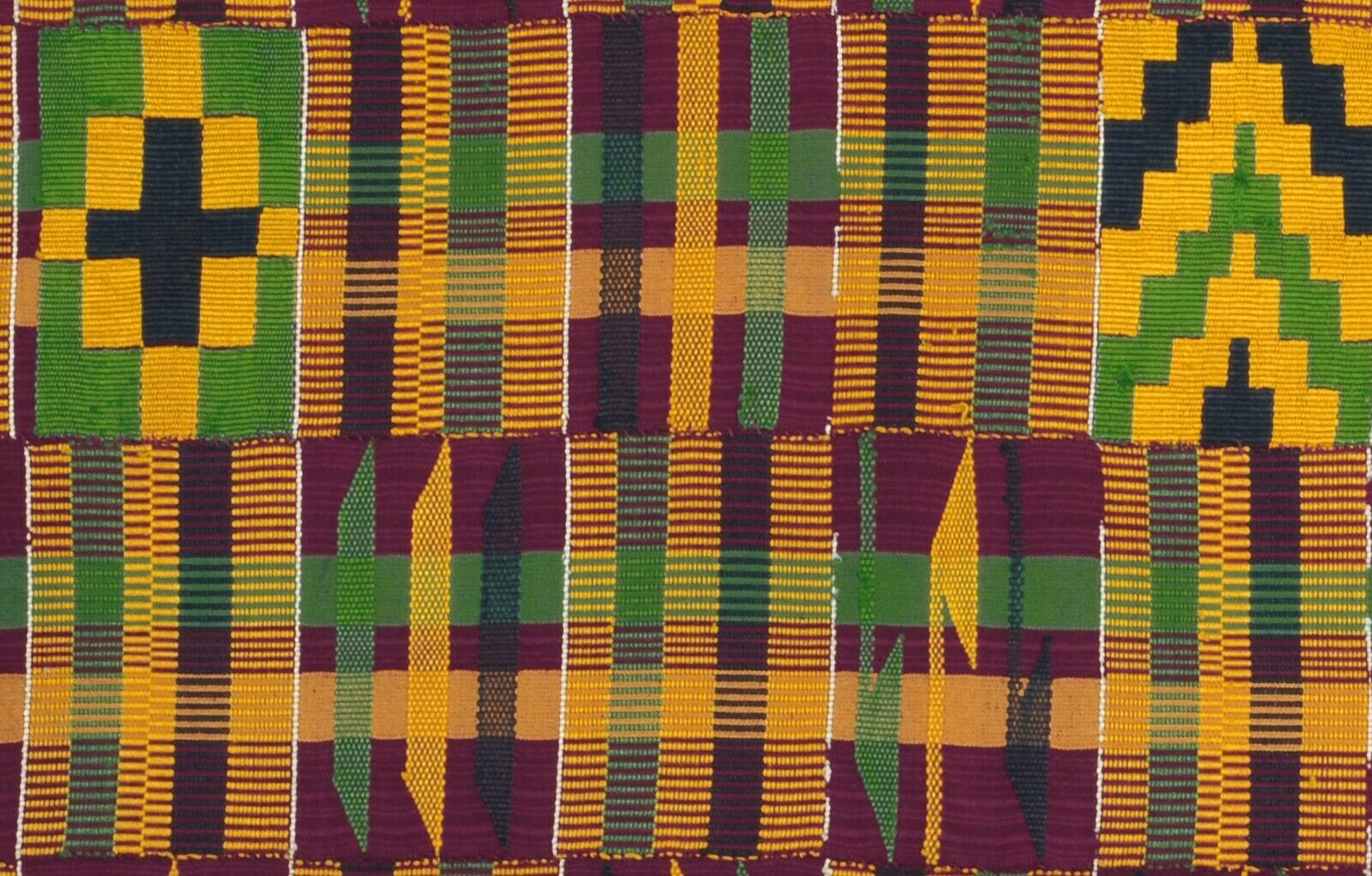 Handwoven Ashanti Kente Woman Cloth – Vintage Ghanaic Art (75″ × 46″)