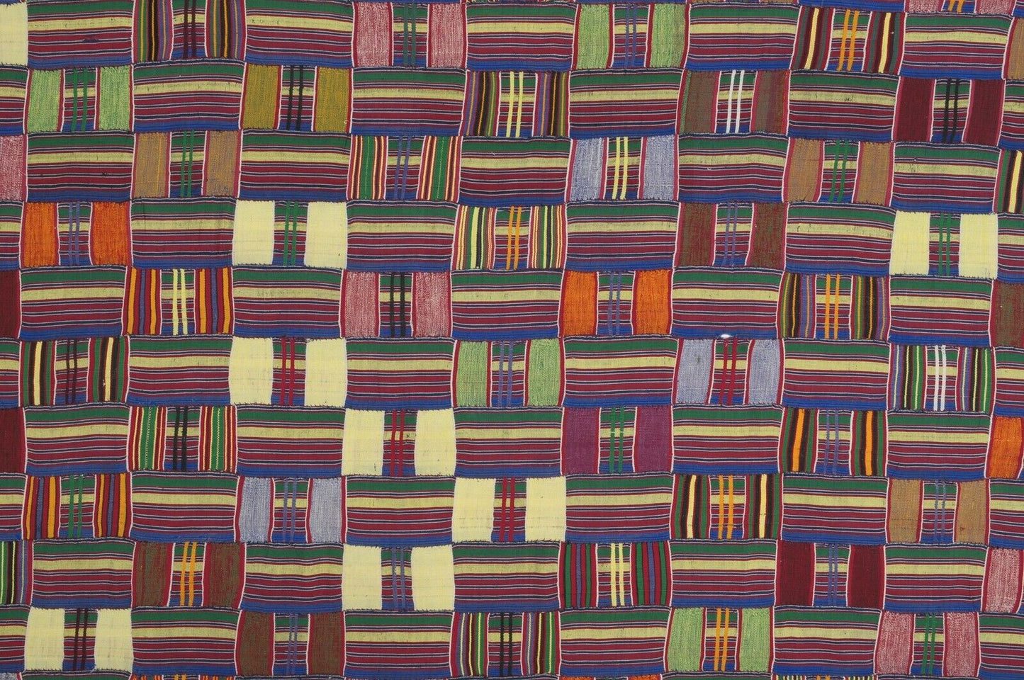 Nice Old Rare African Kente Ewe Ghana Hand Woven Cloth Textile Home Decoration - cropped detail